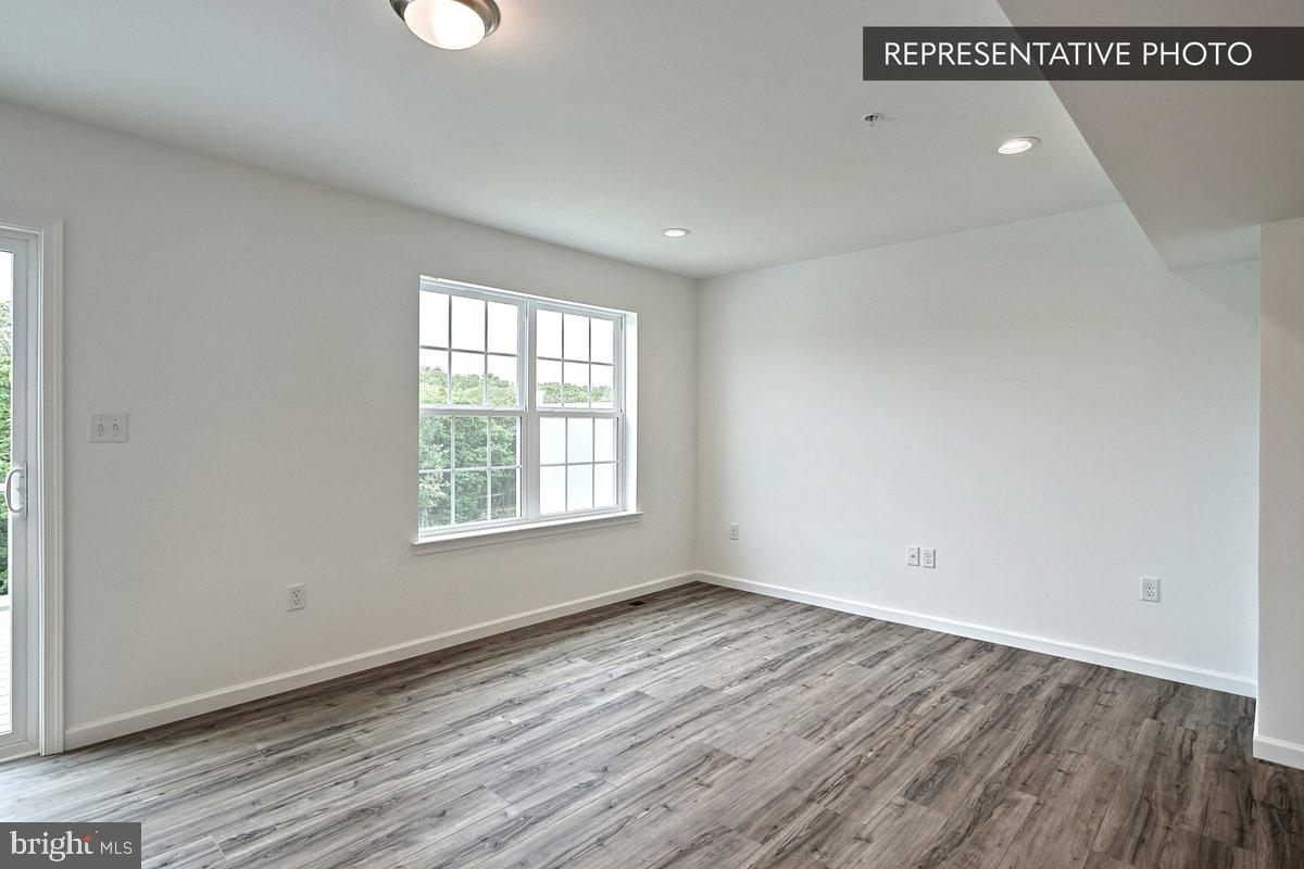 205 Broad Oak Ln #lot 160 Property Photo 9