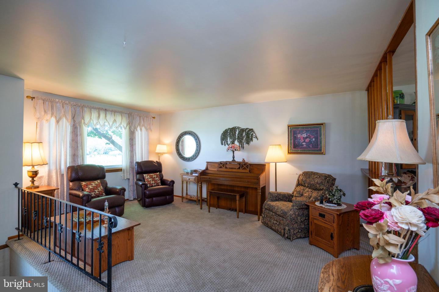 4822 W Whitehall Rd Property Photo 15