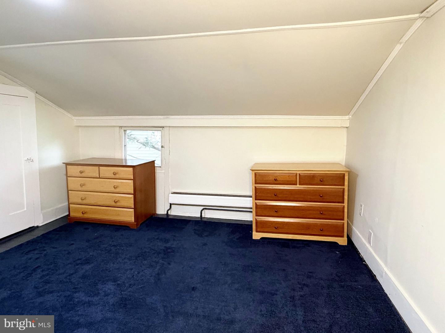 138 W Logan St Property Photo 32