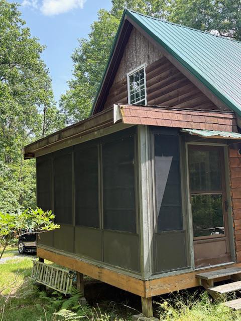 557 Eleven Rd Property Photo 3