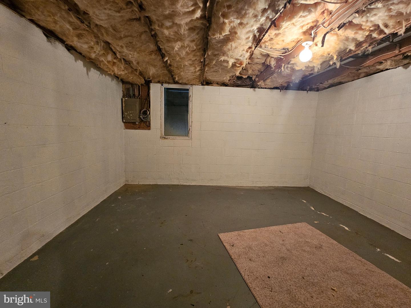 2048 Mary Ellen Property Photo 19