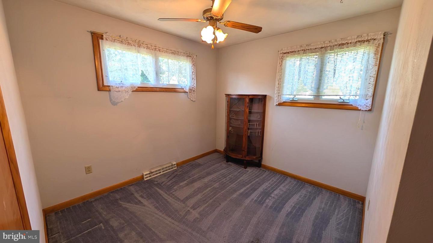 107 Horseshoe Cir Property Photo 13