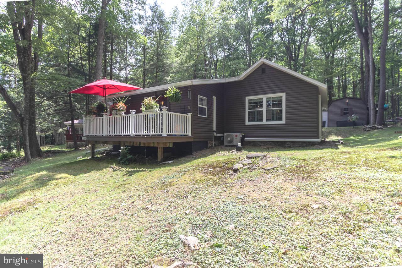 552 Westside Rd Property Photo 1