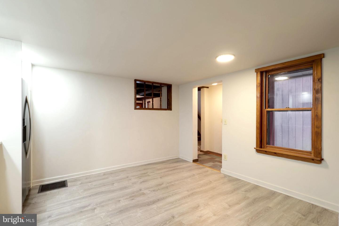 125 N Thomas St Property Photo 17