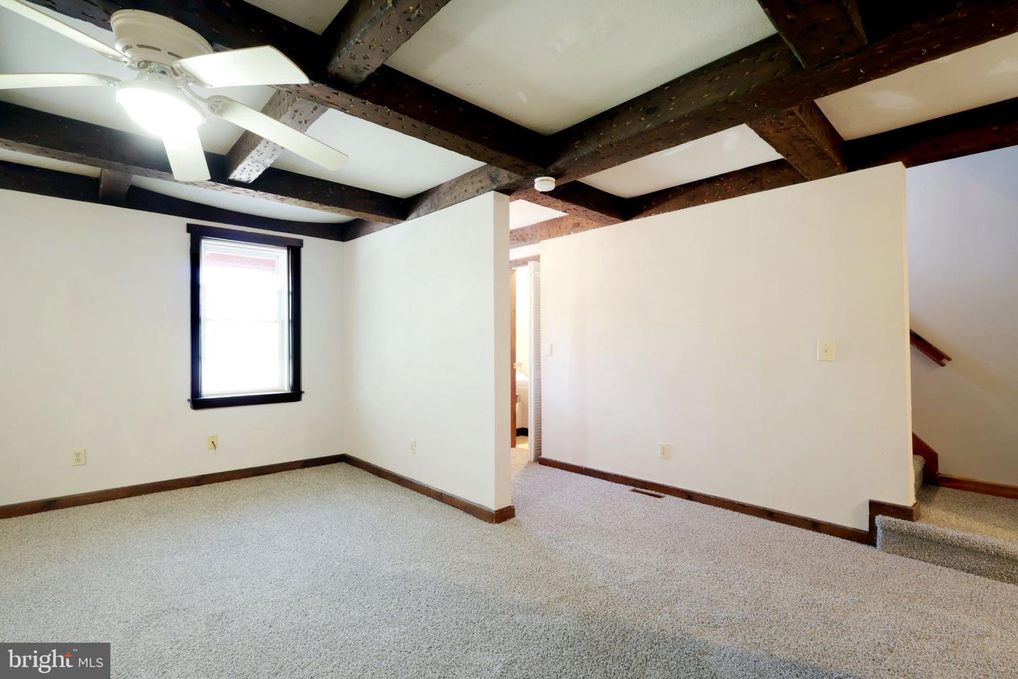 125 N Thomas St Property Photo 23