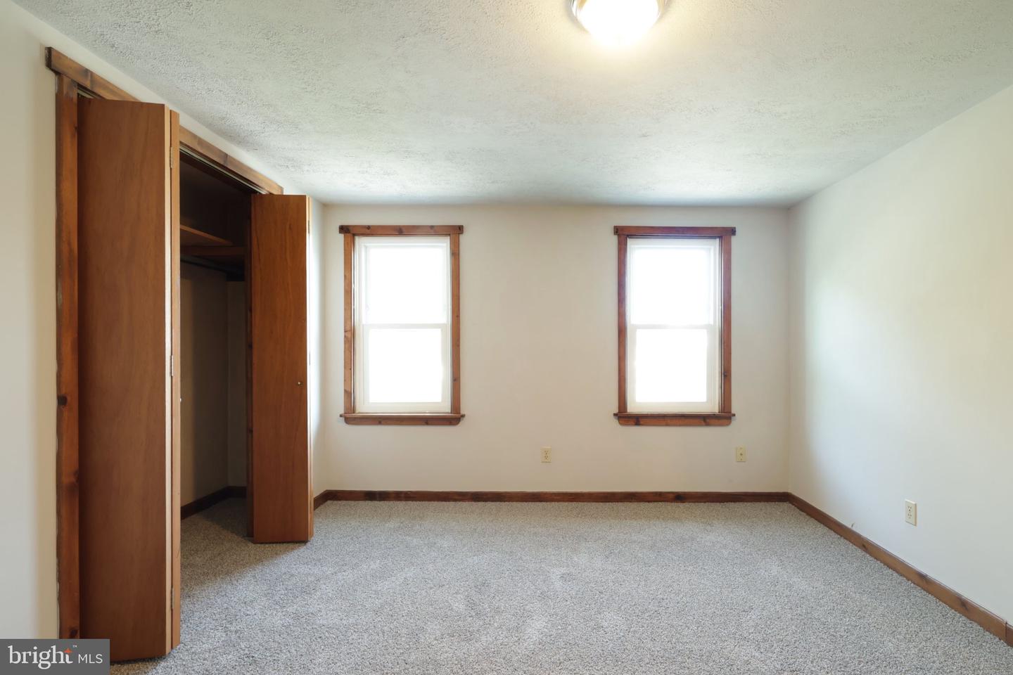 125 N Thomas St Property Photo 26