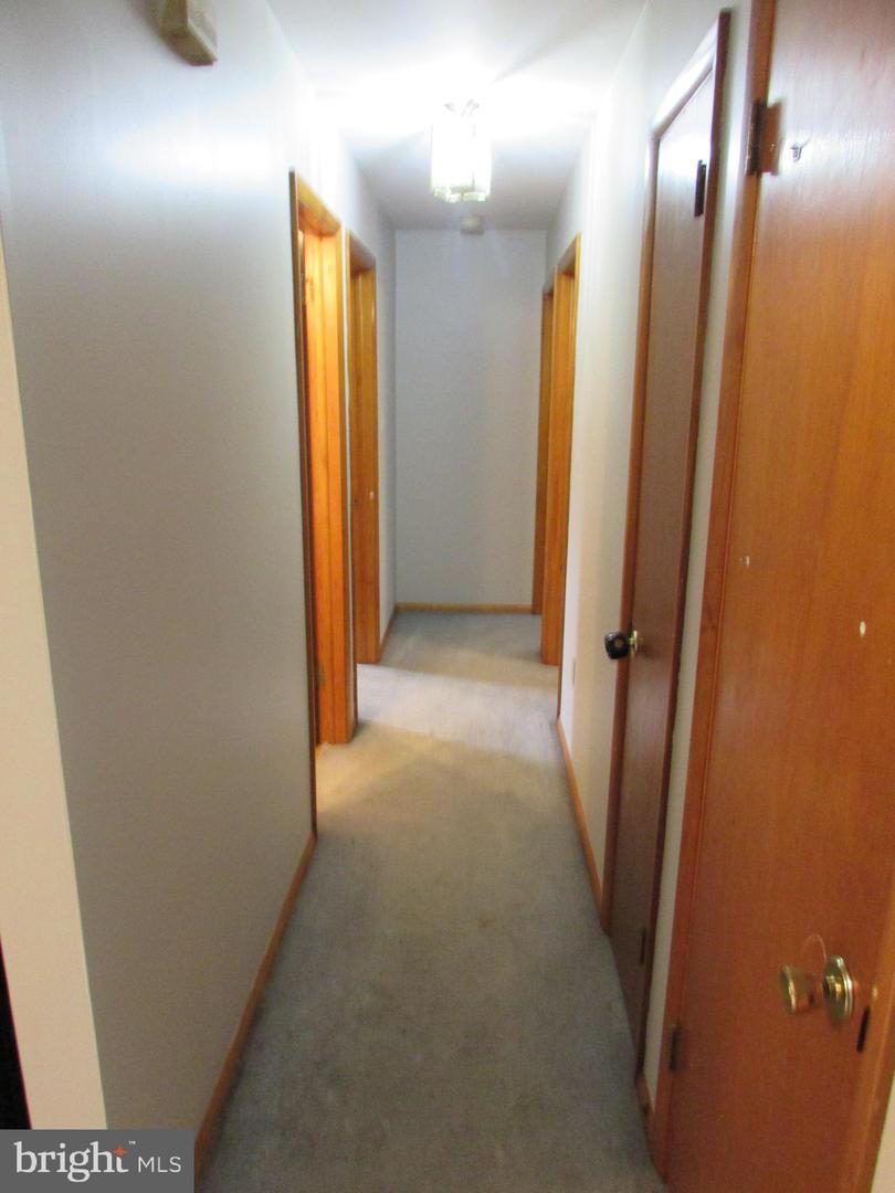 176 Creekside Dr Property Photo 16