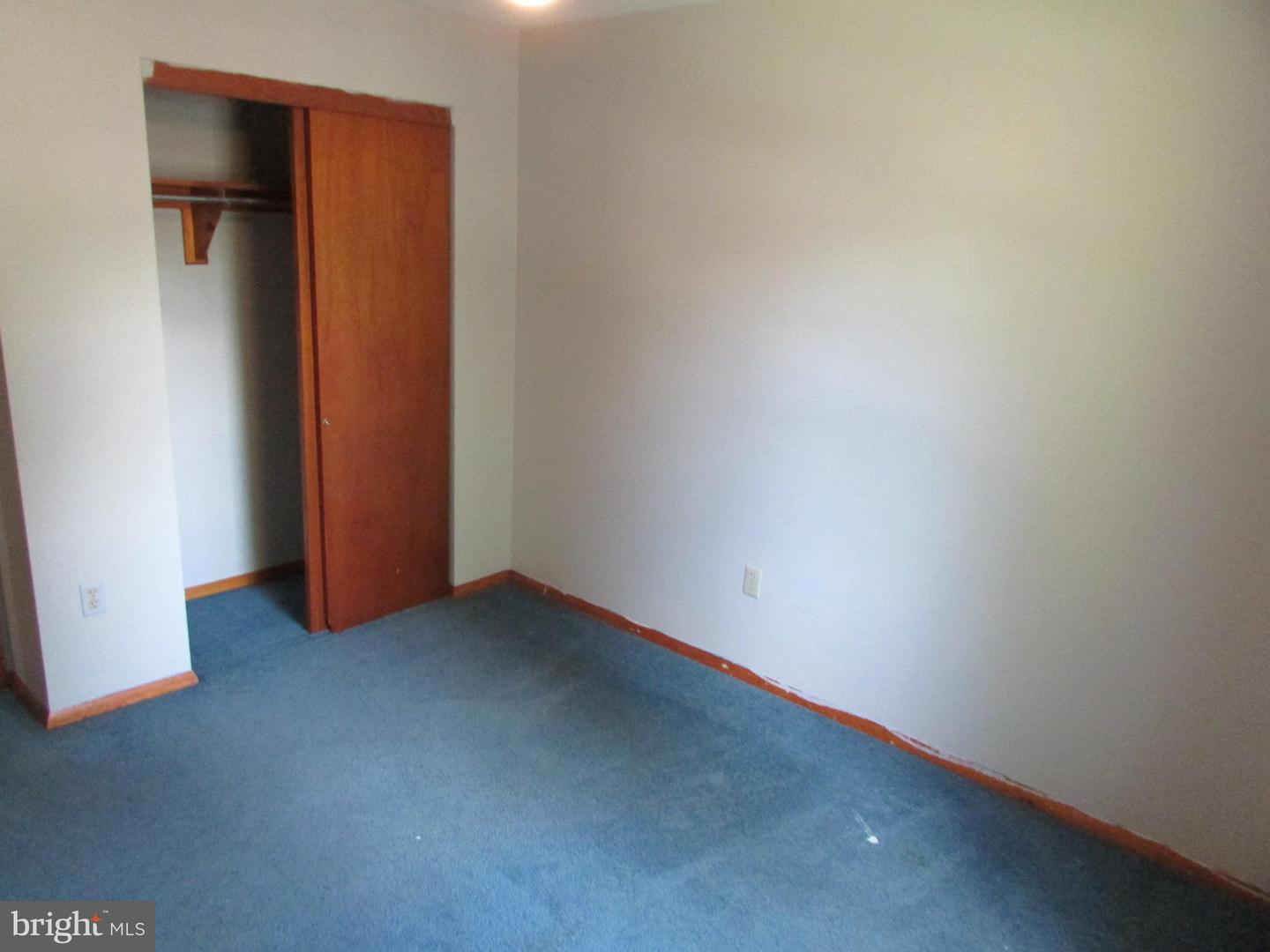 176 Creekside Dr Property Photo 23
