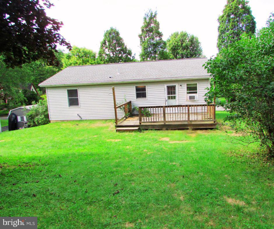 176 Creekside Dr Property Photo 43