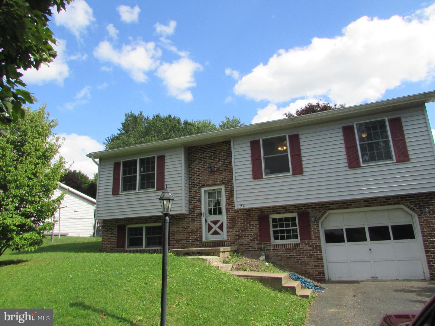 176 Creekside Dr Property Photo 47