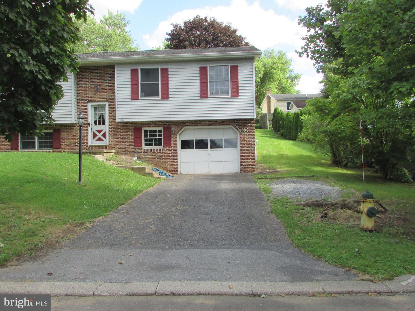 176 Creekside Dr Property Photo 49