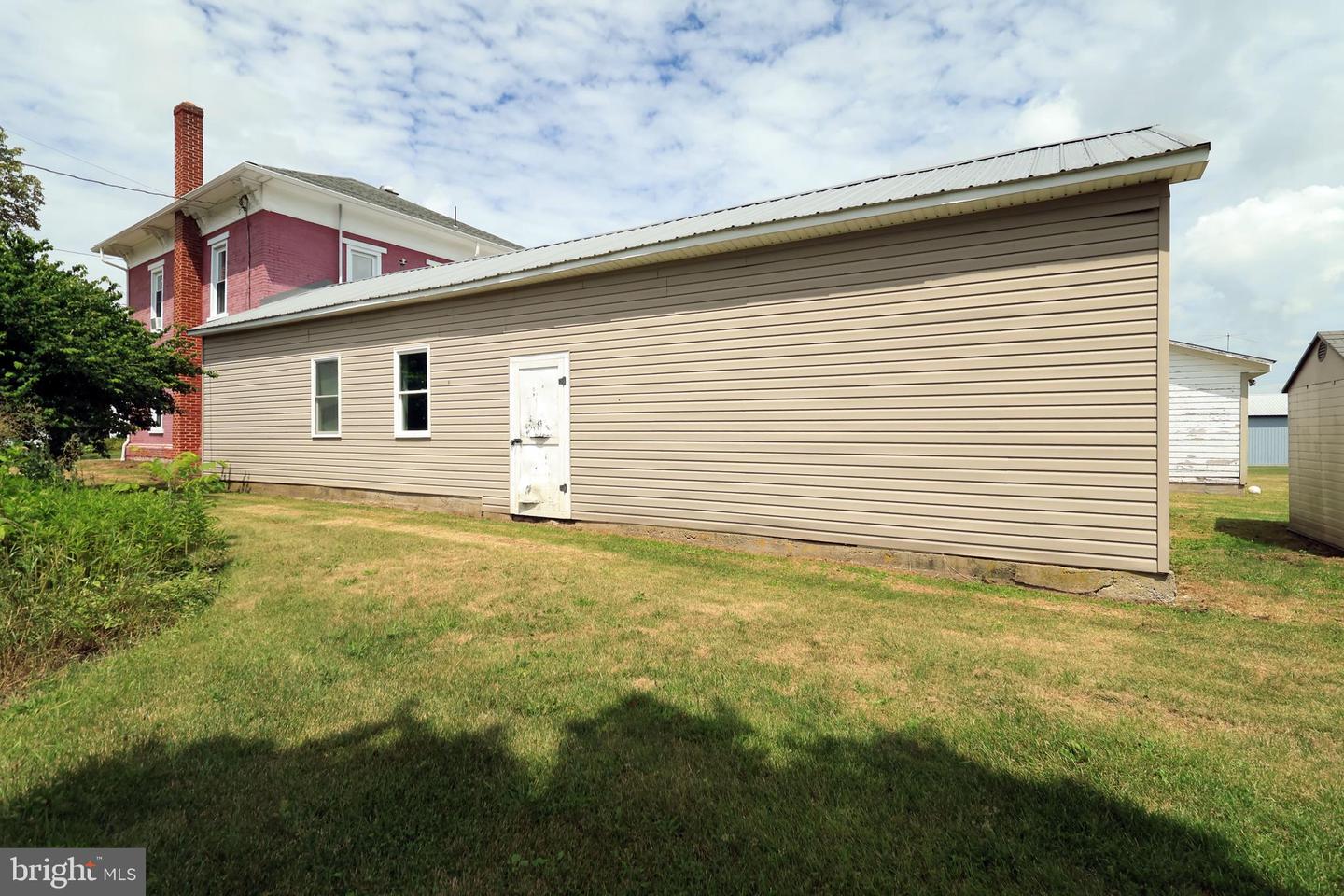 170 E Main St Property Photo 50