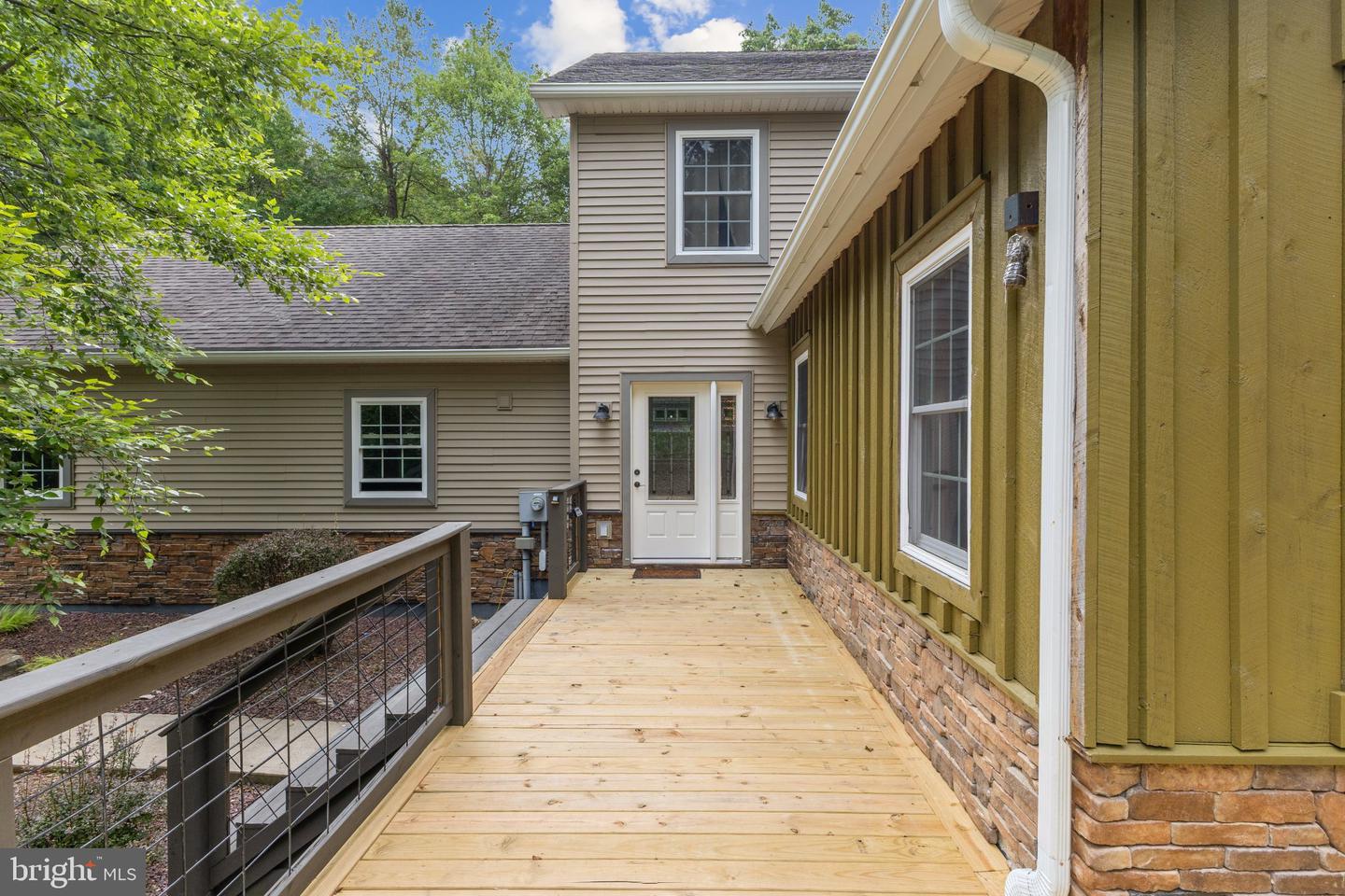 348 Decker Valley Rd Property Photo 5