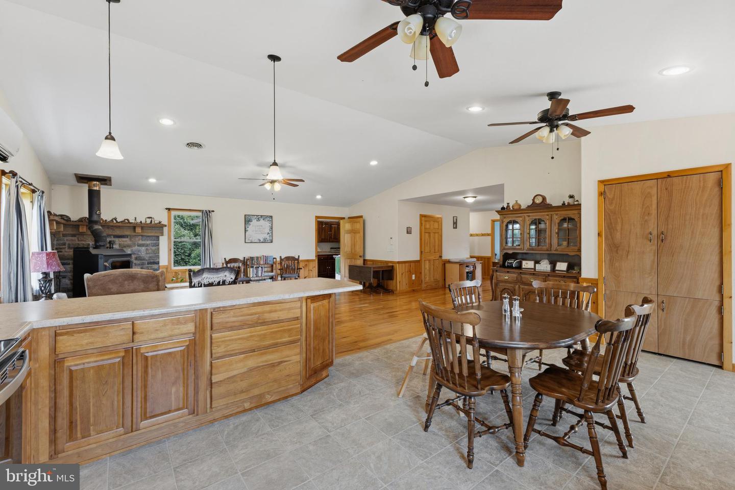 150 Property Photo 56