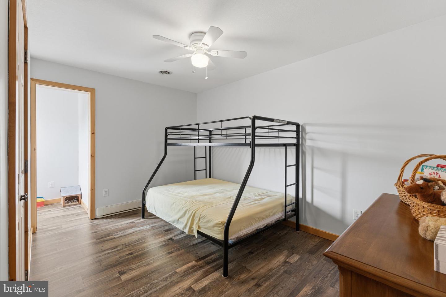 150 Property Photo 64