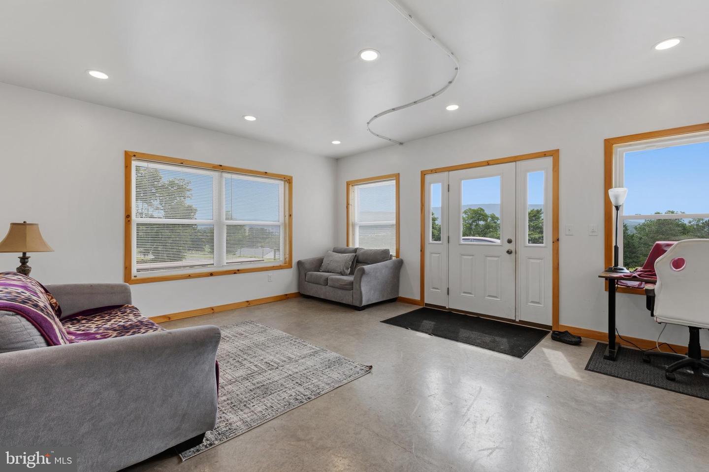 150 Property Photo 67