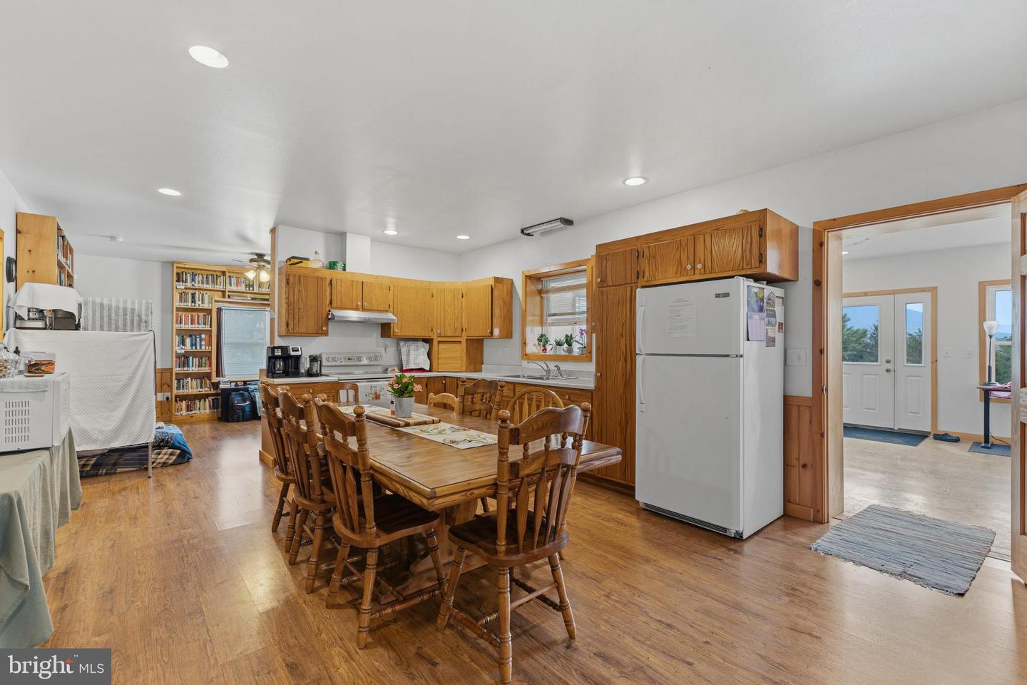 150 Property Photo 69