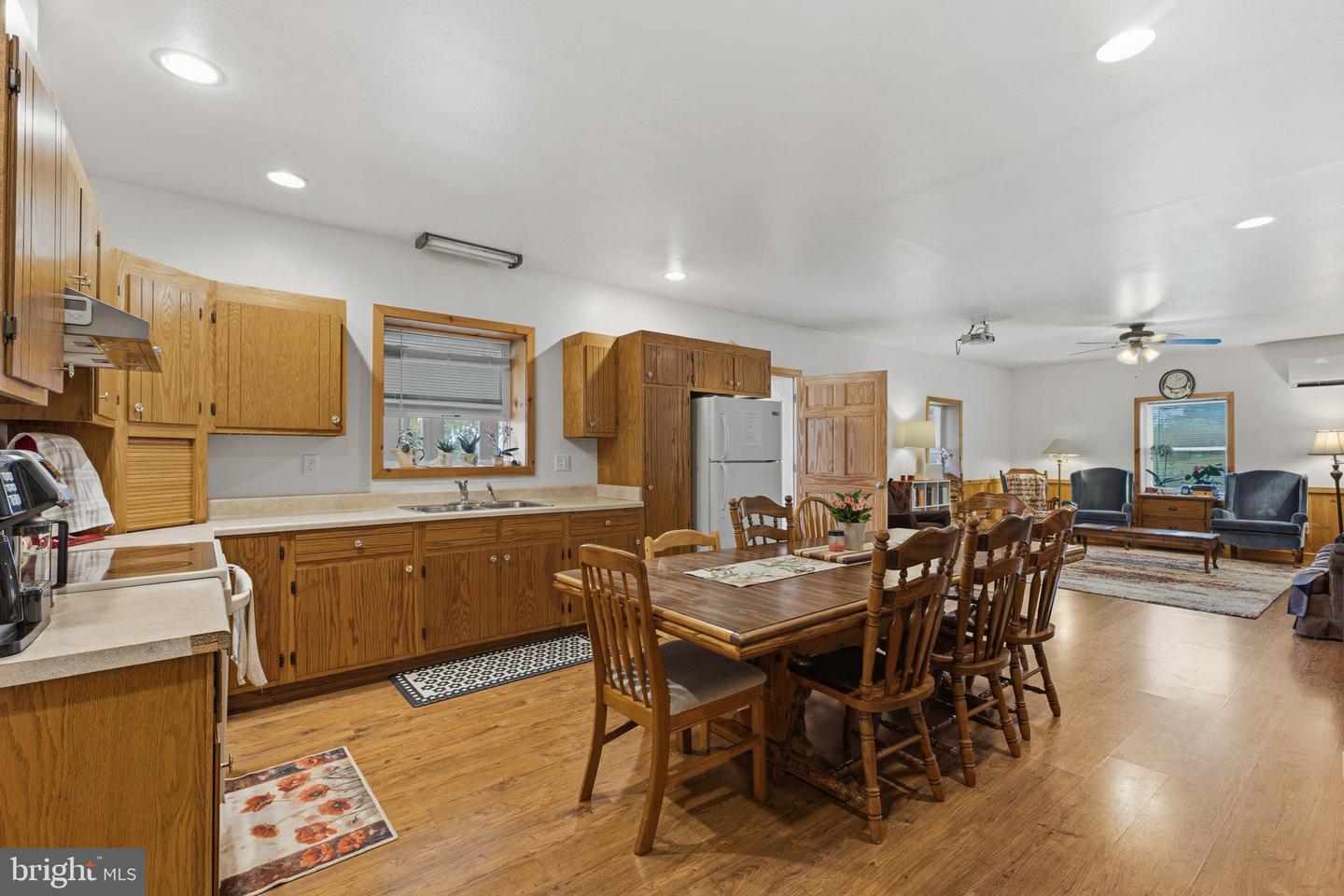 150 Property Photo 72