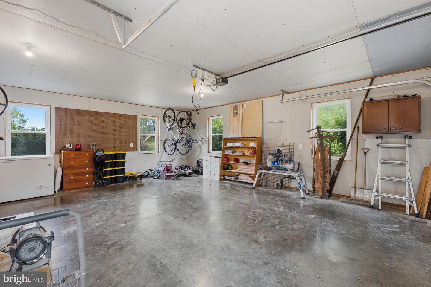 150 Property Photo 78