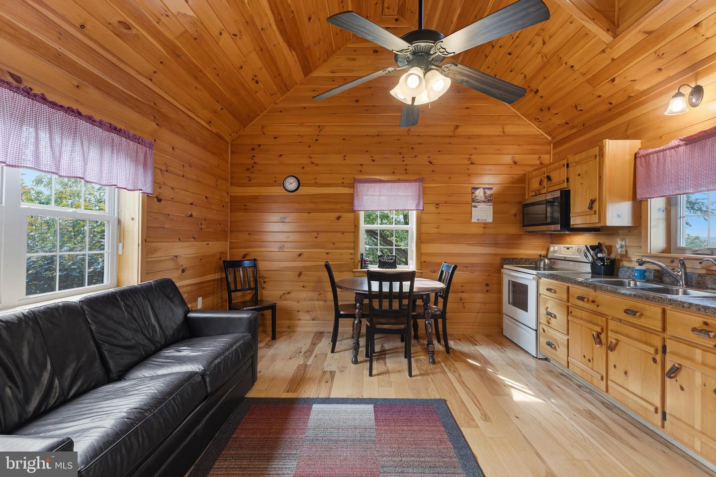 150 Property Photo 88