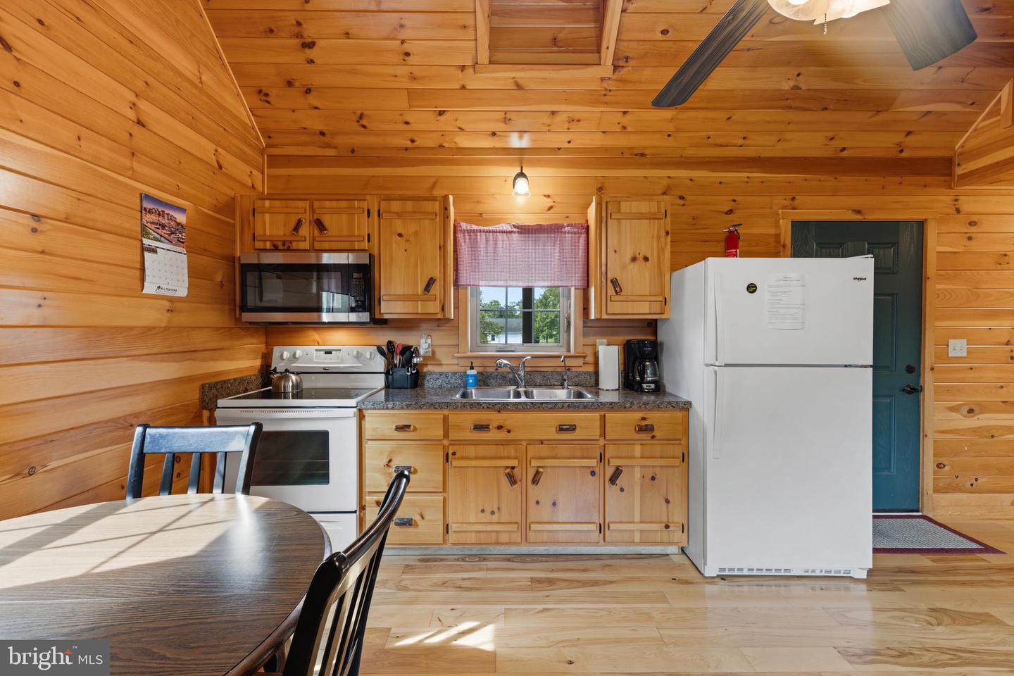 150 Property Photo 89