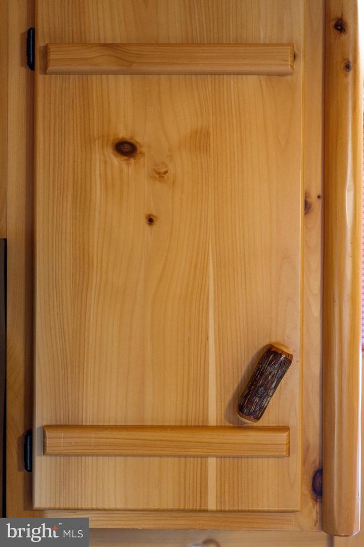 150 Property Photo 90