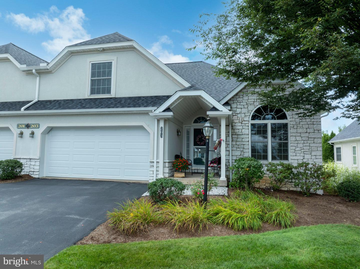 3222 SHELLERS BEND #203