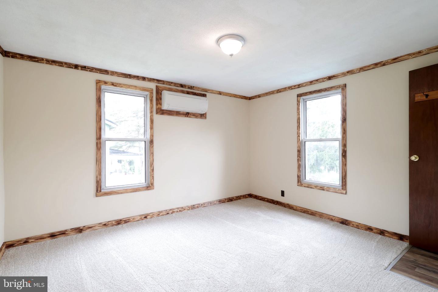 105 W Nectarine St Property Photo 30
