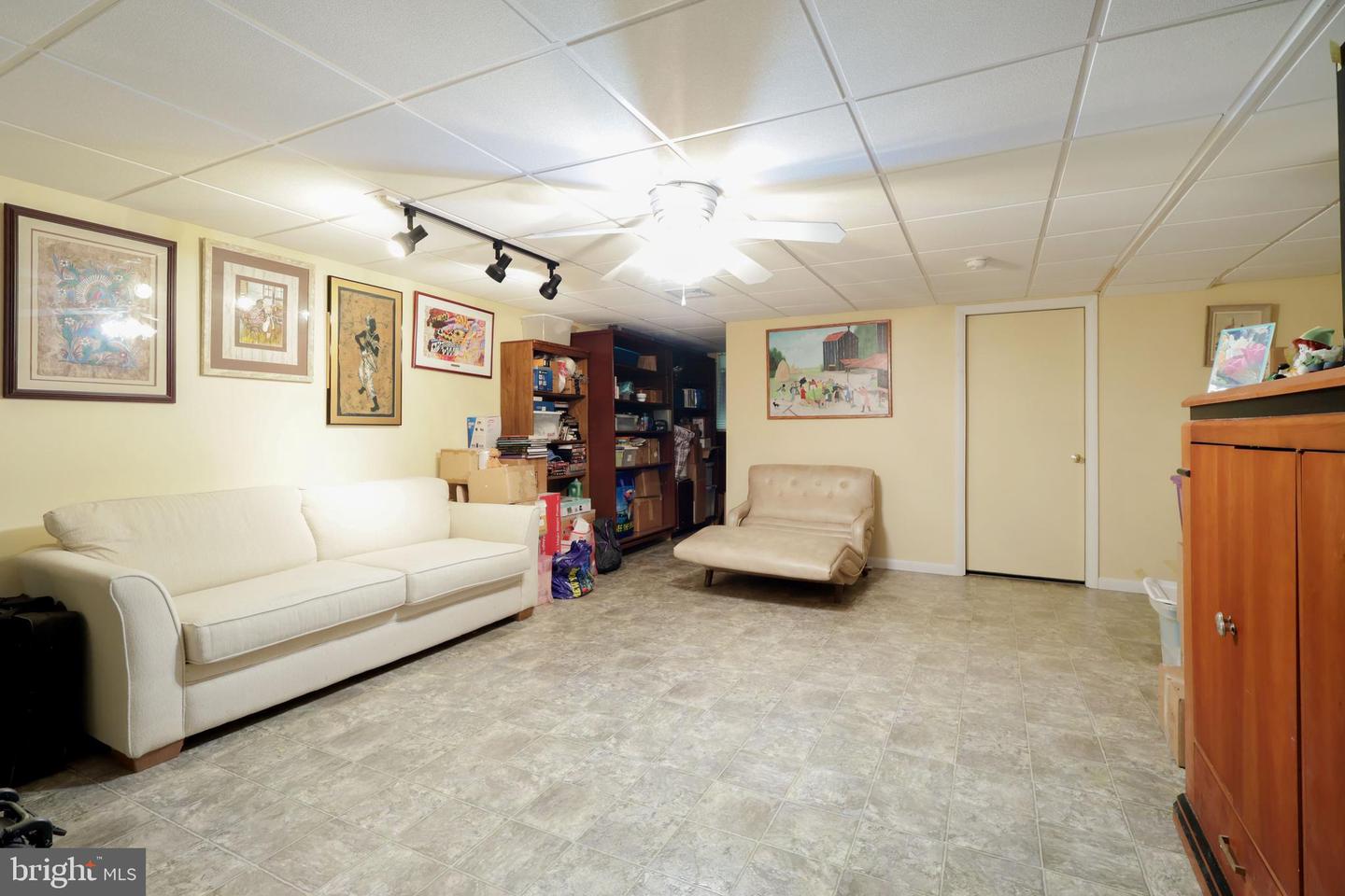 868 Galen Dr Property Photo 16