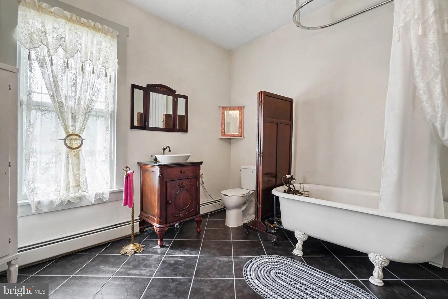 181 Main Street Property Photo 25