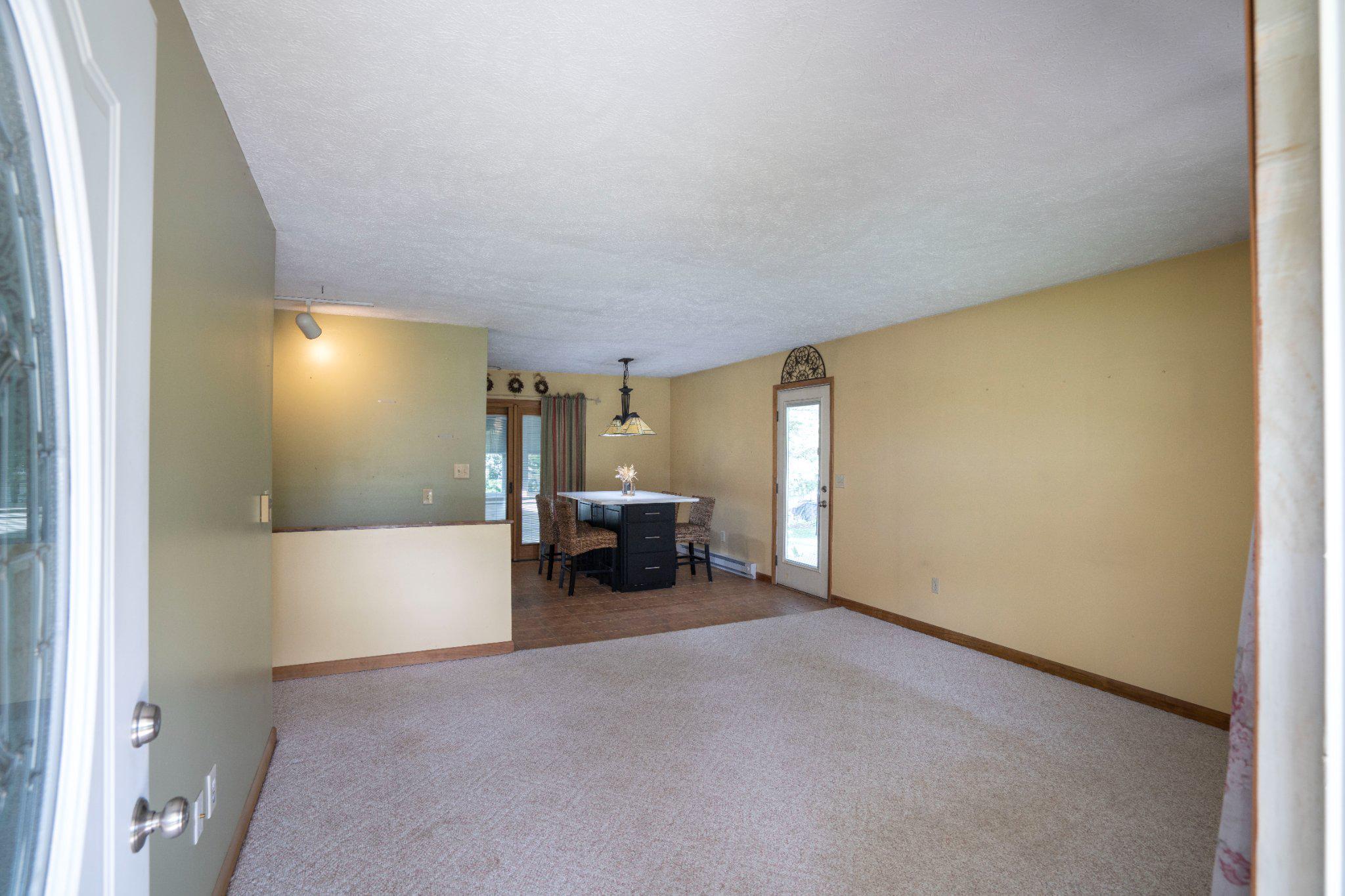 104 Stover Rd Property Photo 7