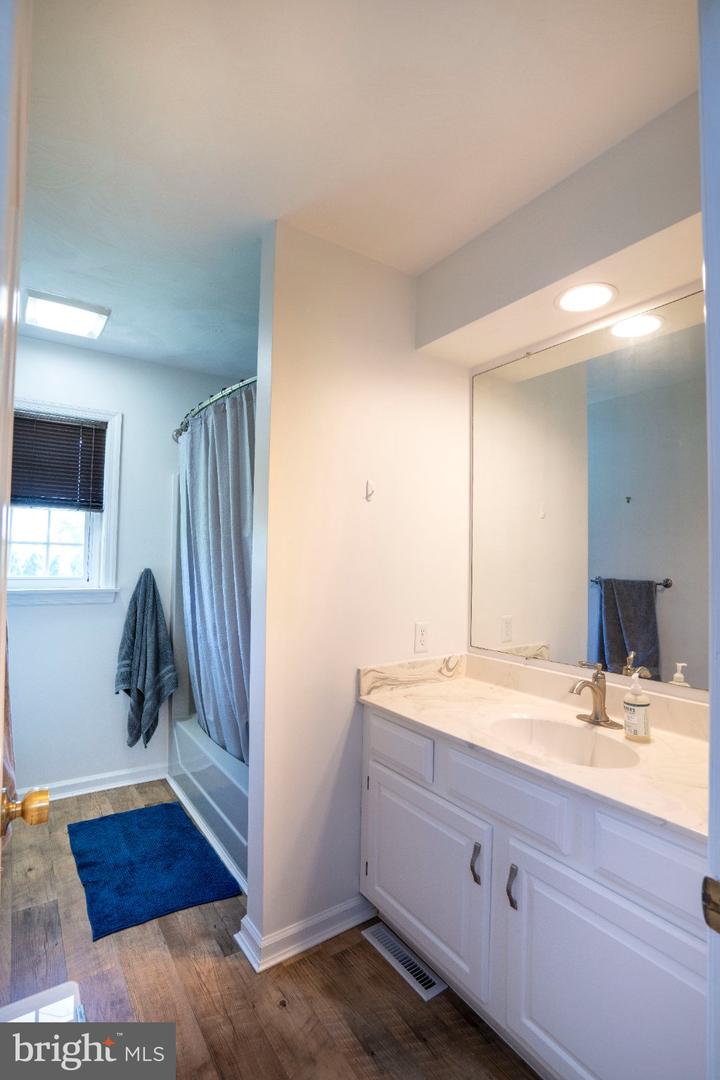 125 Shanelly Dr Property Photo 28