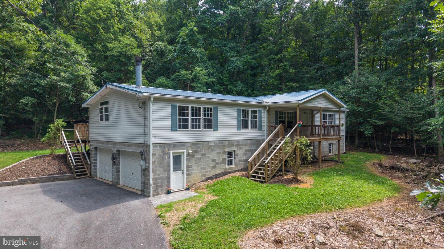 361 Curtin Narrows Rd Property Photo 1