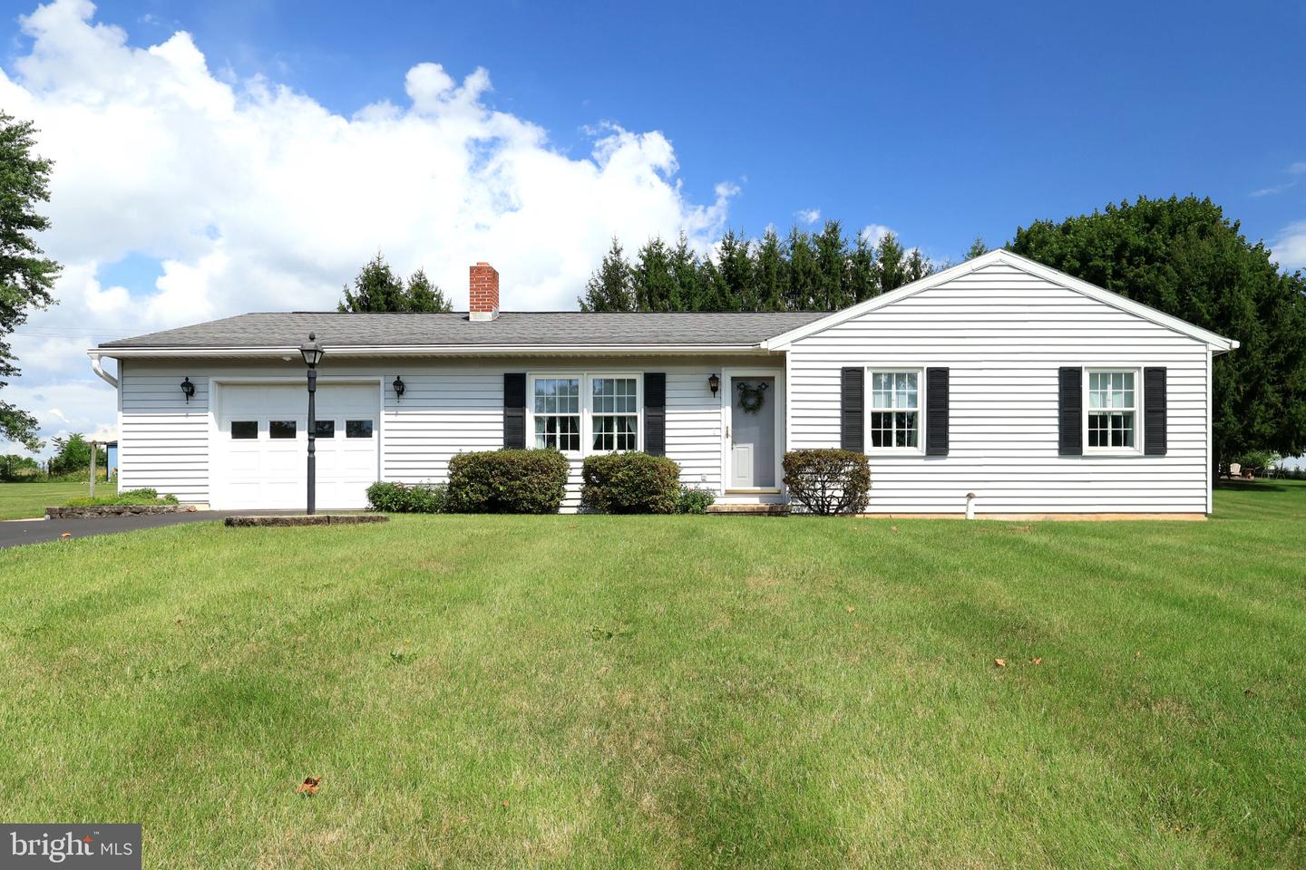 181 Grand Prix Rd Property Photo 1