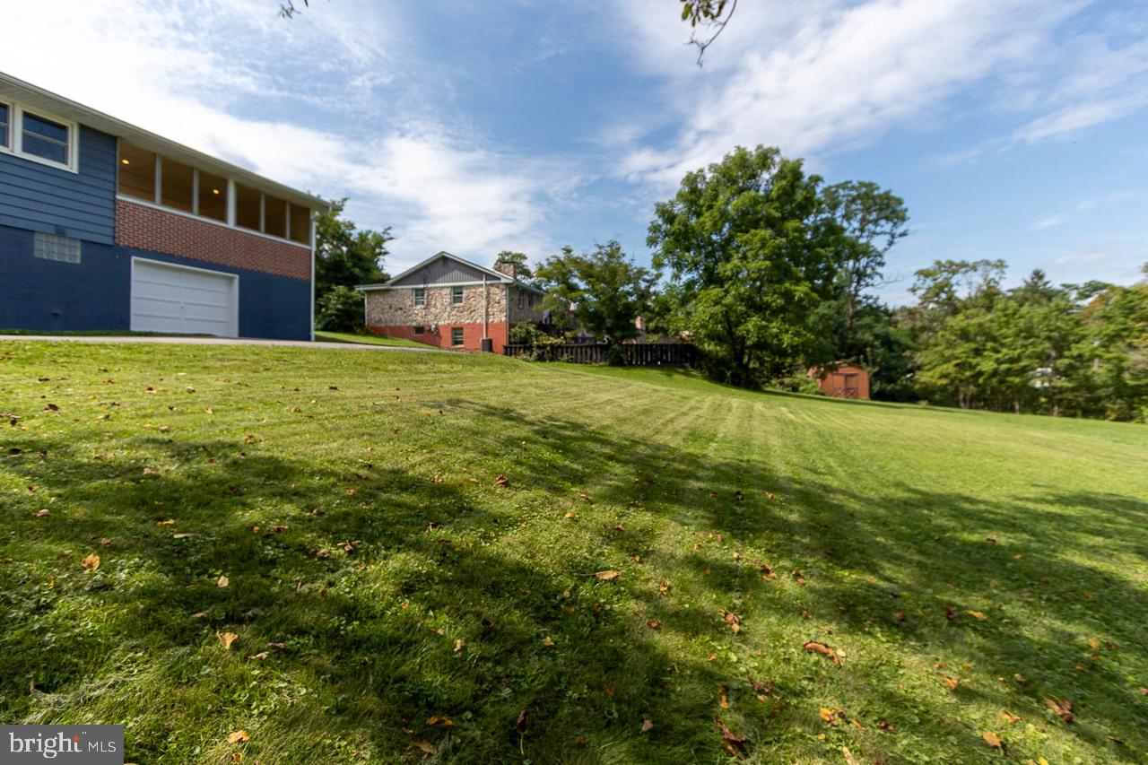 131 Butternut Street Property Photo 32