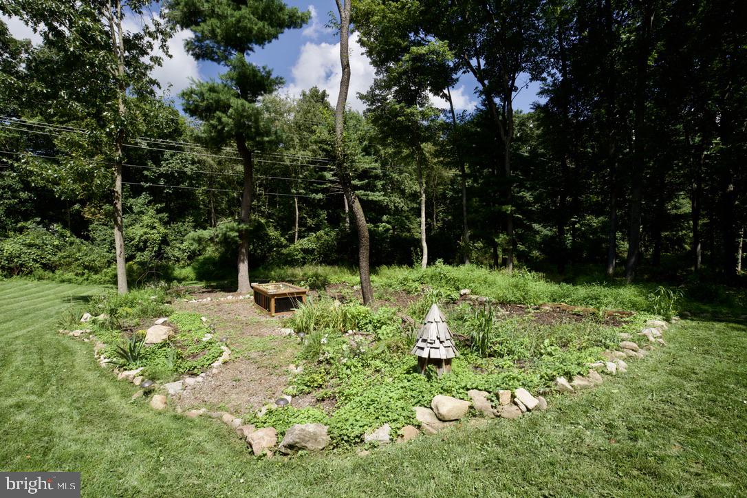 211 Mountain Rd Property Photo 34