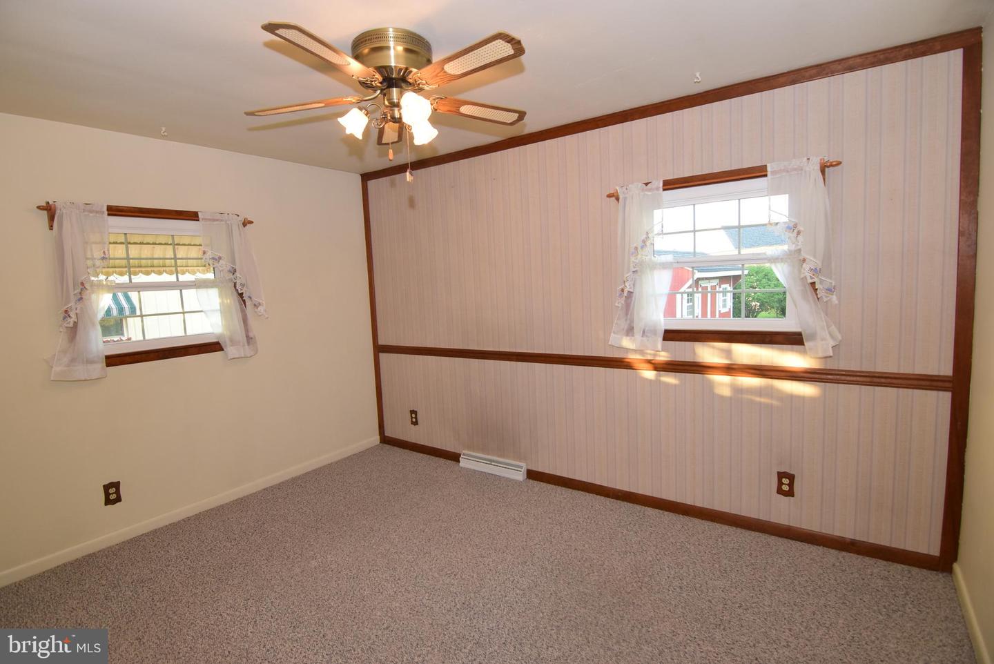 1131 Centre St Property Photo 24