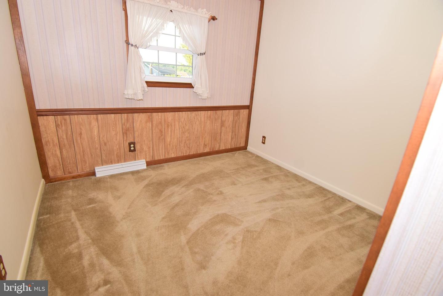 1131 Centre St Property Photo 26