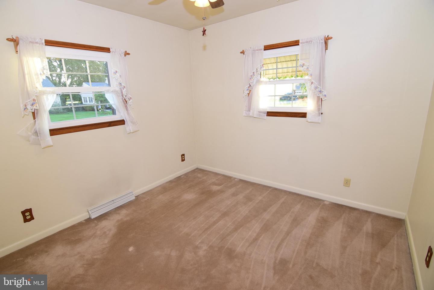 1131 Centre St Property Photo 28