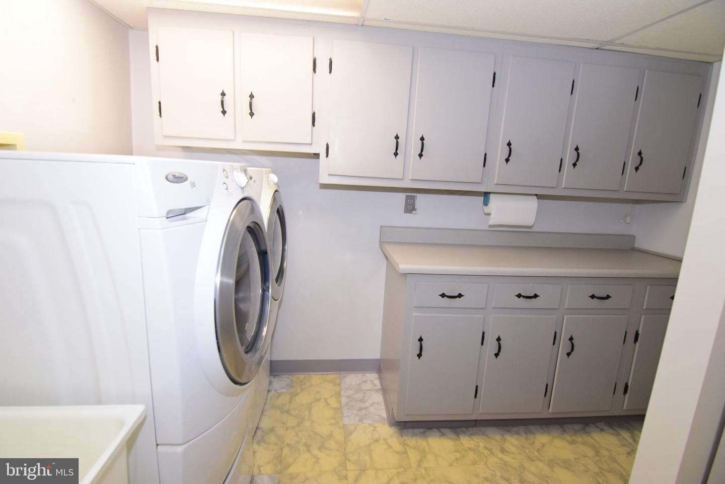 1131 Centre St Property Photo 31