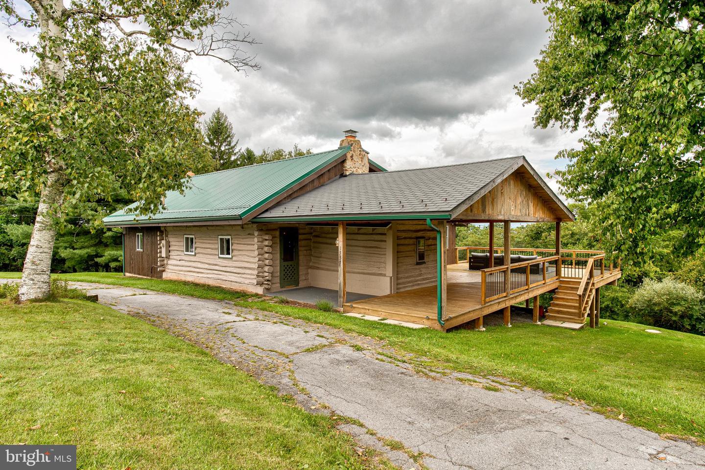 1535 Purdue Mountain Rd Property Photo 1