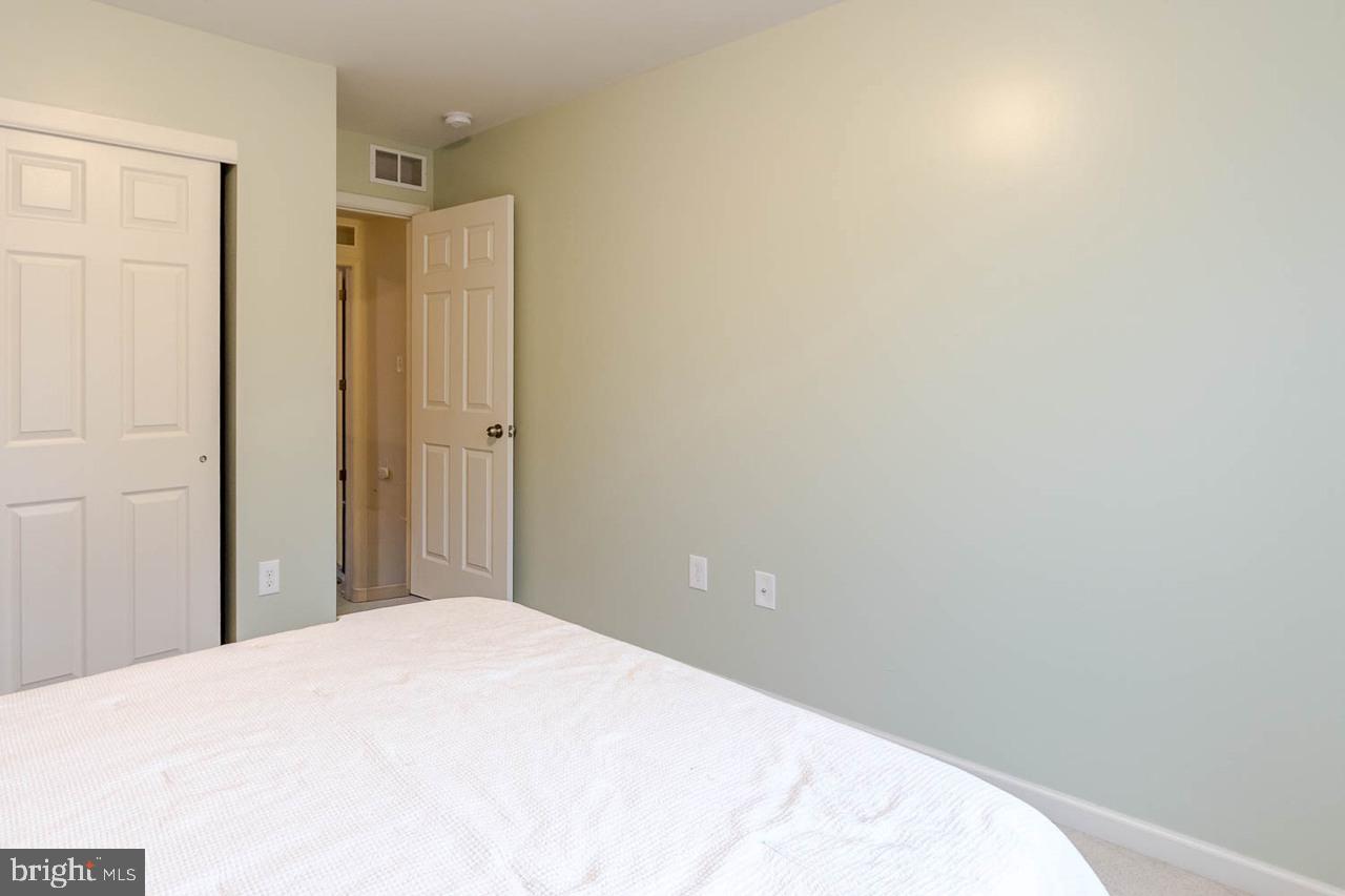 176 Dorchester Ln Property Photo 15
