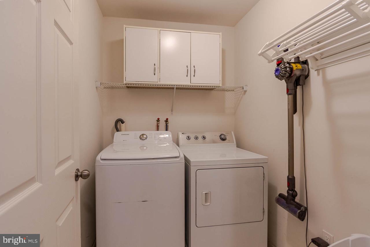 176 Dorchester Ln Property Photo 16
