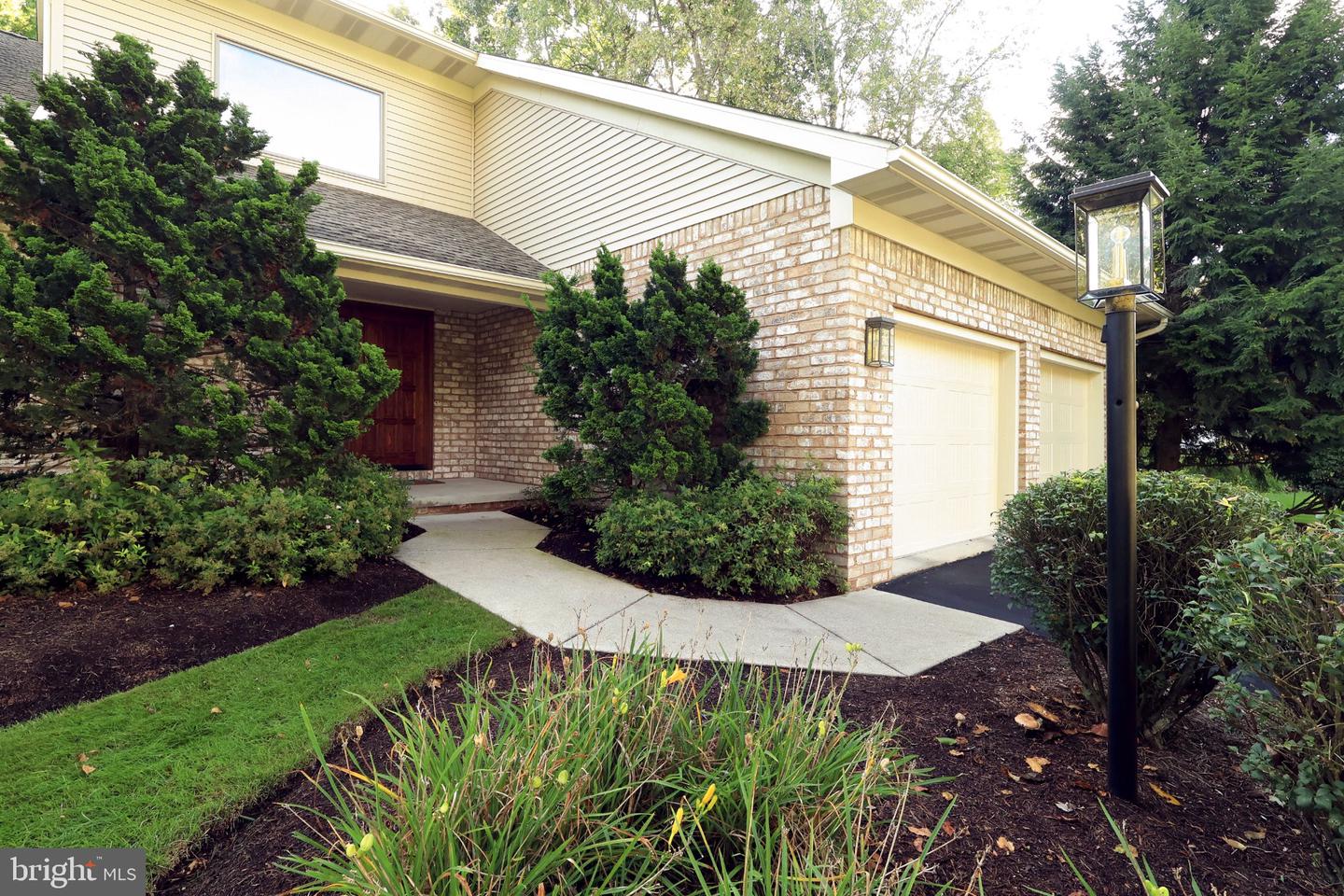 1426 Ridgemaster Dr Property Photo 4
