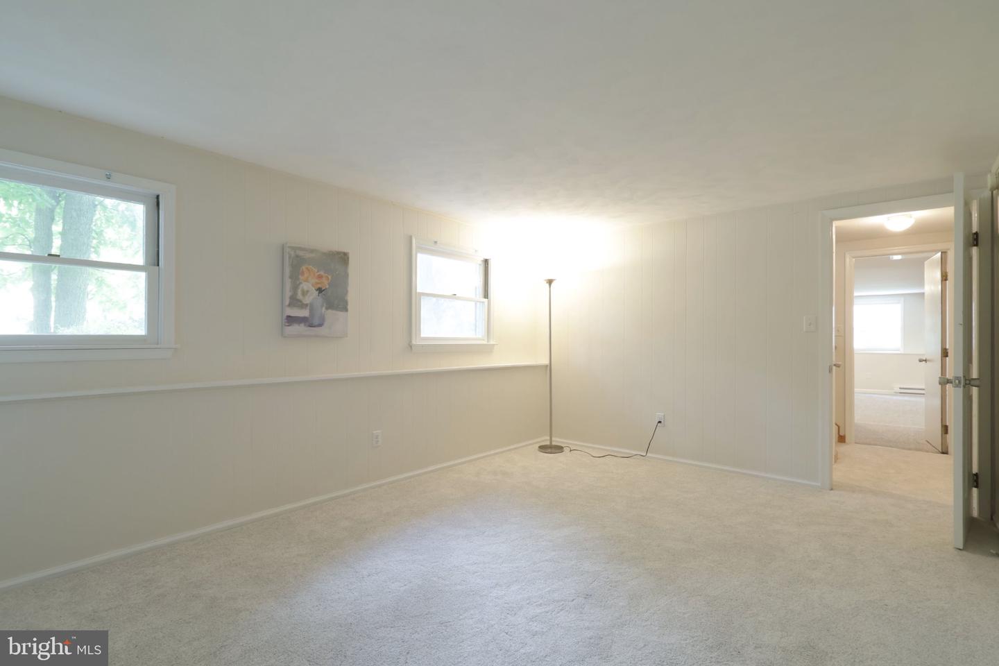 667 Devonshire Dr Property Photo 41