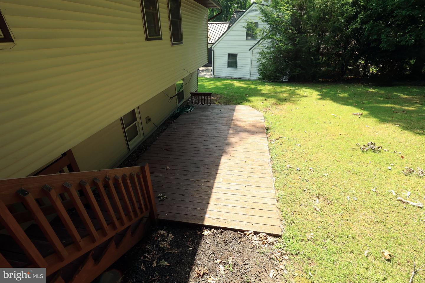 667 Devonshire Dr Property Photo 57