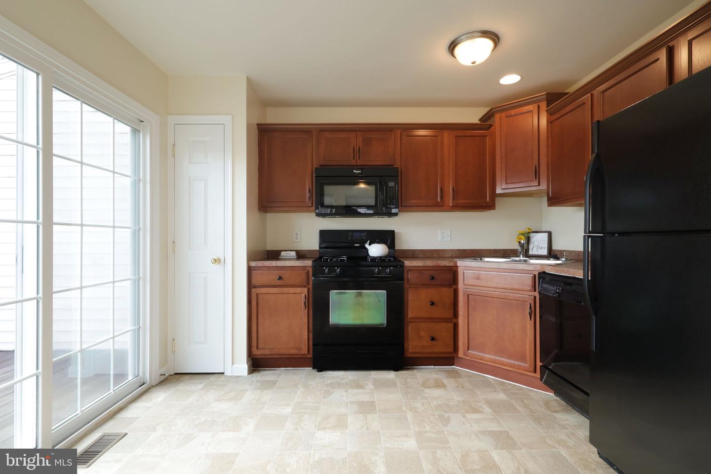 175 Dorchester Ln Property Photo 10