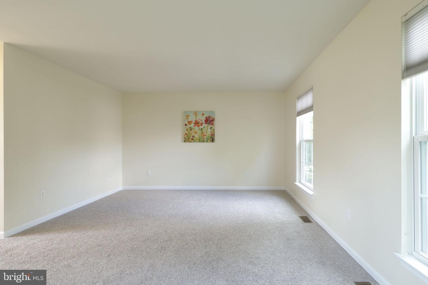 175 Dorchester Ln Property Photo 24