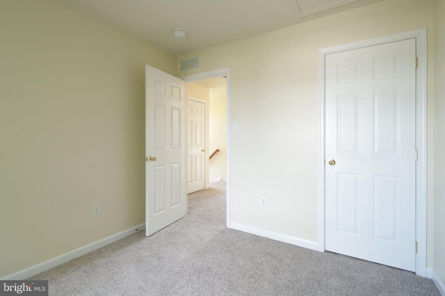 175 Dorchester Ln Property Photo 33