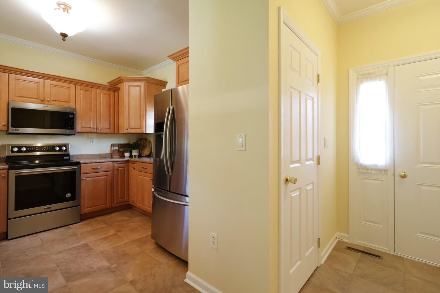 411 Stony Pointe Dr Property Photo 5